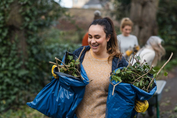 zero waste gardening - corporate responsibility stock-fotos und bilder