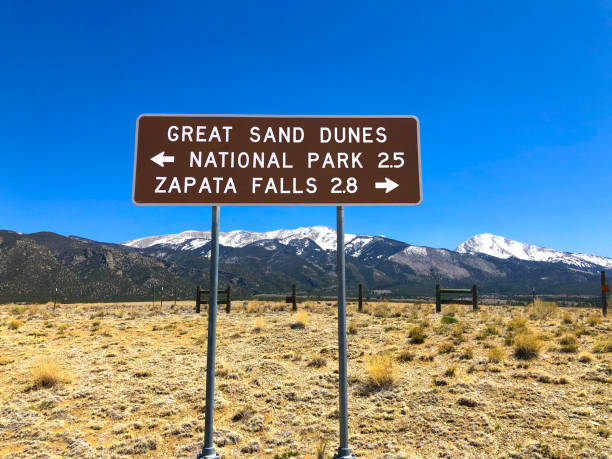 istock Directional Sign to Great Sand Dunes, Colorado 1324293165