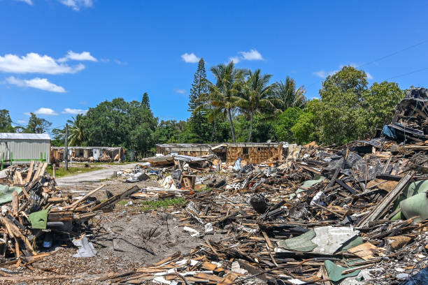 자연 재해로 완전히 파괴 된 트레일러 공원에서 제조 된 모바일 주택 - hurricane florida 뉴스 사진 이미지