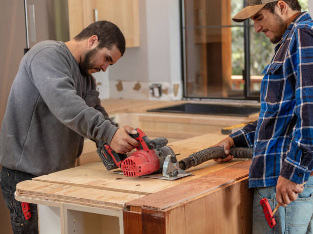 istock Remodeling Kitchen - Installing kitchen countertops in home remodel 1324325941