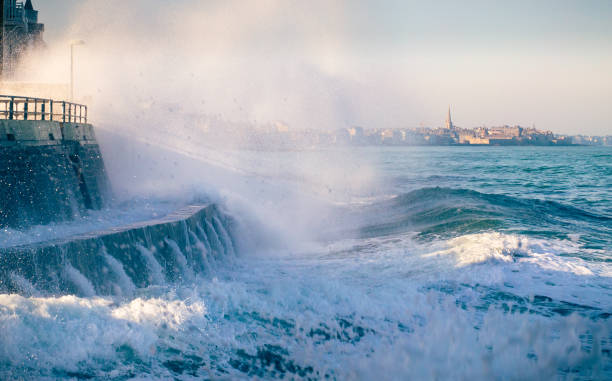 istock High tide and splashing wave in Saint Malo 1324344903