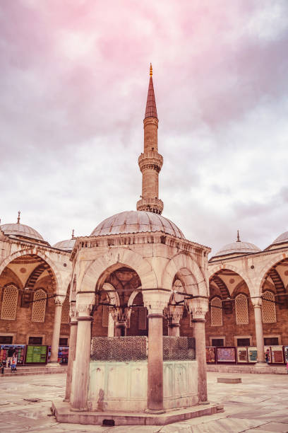 istock Courtyard of Sultanahmet (Blue Mosque), Istanbul, Turkey 1324367173
