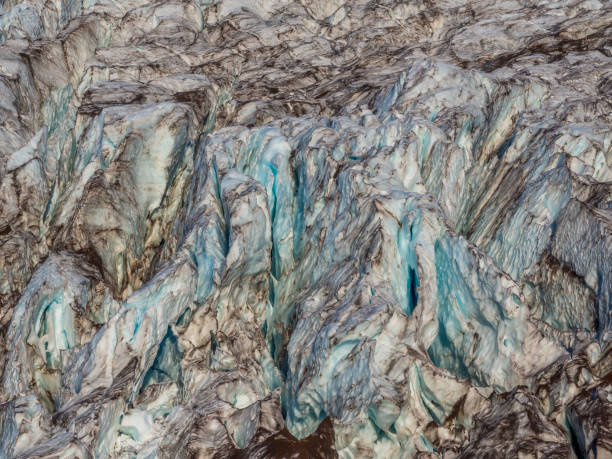 istock Coleman Glacier at Mount Baker in North Cascades 1324390138