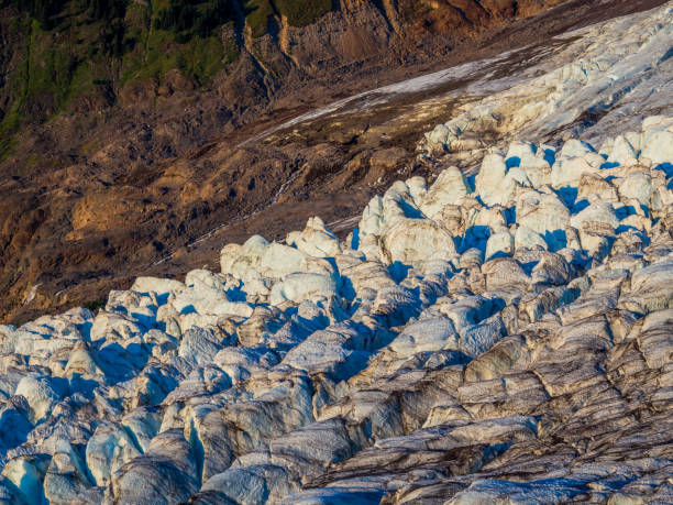 istock Coleman Glacier at Mount Baker in North Cascades 1324390199