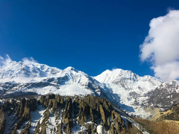 istock Stunning vies of mountains 1324459124