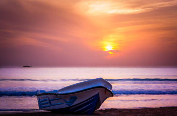 Nilaveli Beach is situated in the coastal town of Nilaveli, close to Trincomalee in Sri Lanka