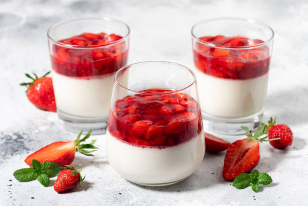 istock Creamy vegan panna cotta with coconut 1324547863