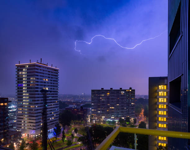 istock Thunder in the city of Delft 1324575027