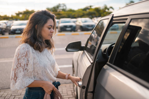 istock Business people car parking 1324616336