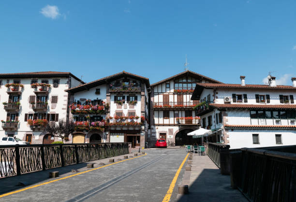istock Muniartea bridge in Elizondo 1324686832