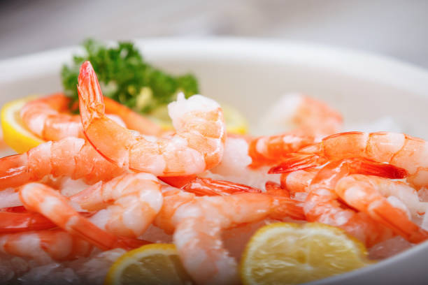 istock Shrimp Scampi with lemon in Bowl 1324725971