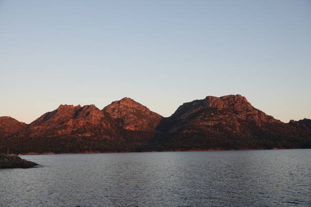 istock The hazards in tasmania lit up by a sunset 1324784769