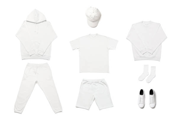 ensemble de différents vêtements blancs vierges pour le design - short phrase photos et images de collection