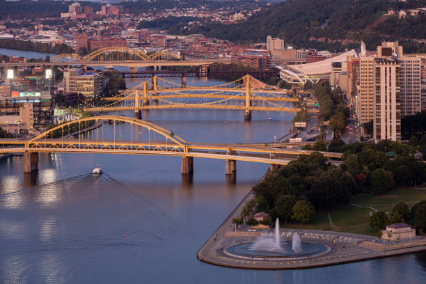 istock Cityscape of Pittsburgh and Evening Light. Fort Duquesne Bridge 1324855021