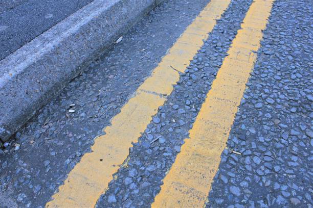 istock Roadway double yellow lines 1324939055
