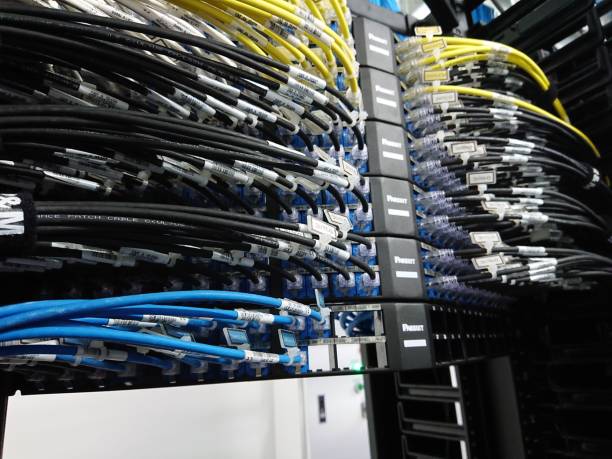 Kabel Rio Server 420+ Fiber Optic Foto Stok, Potret, & Gambar Bebas Royalti - iStock