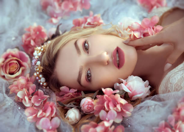 istock Young woman wearing tiara 1325034700