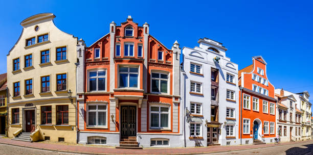 istock old town of Wismar 1325090193