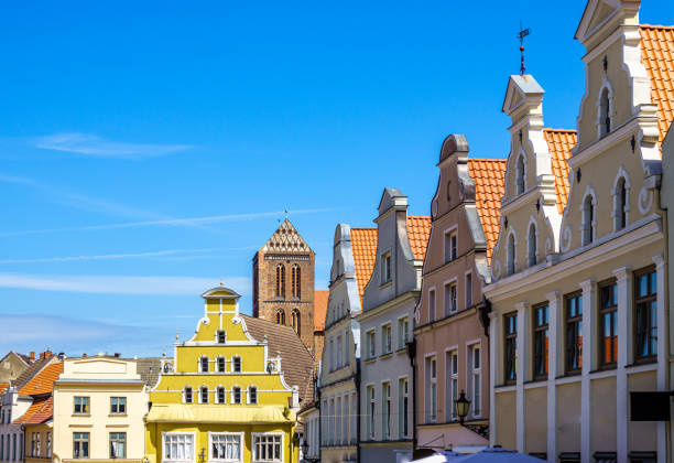 istock old town of Wismar 1325090226