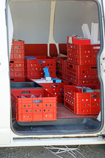 istock Open van door product delivery 1325128941