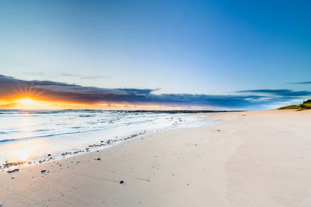 istock Central Coast NSW, sunrise during Autumn Spring 2019 (Erina, NSW, Australia) 1325156516