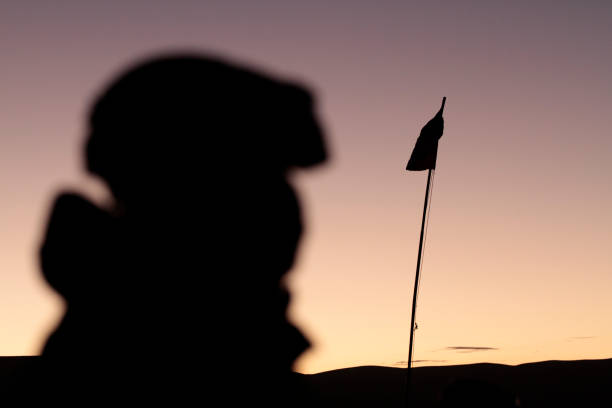 солдат восхода солнца аймара - soldiers and sailors memorial arch стоковые фото и изображения