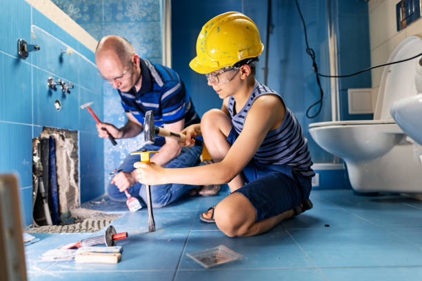 istock Father and son doing some home demolition - renovation 1325208066