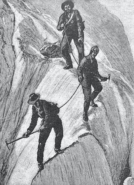 ilustrações, clipart, desenhos animados e ícones de escalada de montanha, três homens no cume de gelo de uma geleira, preso por cordas - glacier mountain ice european alps