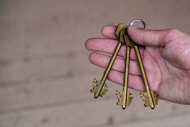 istock Antique keys are in the palm of your hand. 1325242561