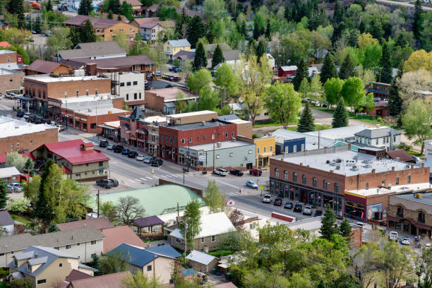 istock Ouray Colorado mountain town 1325242663