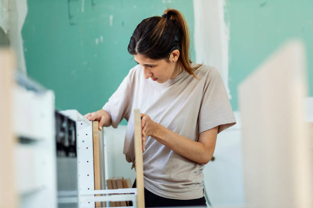 istock Installing furniture 1325266657