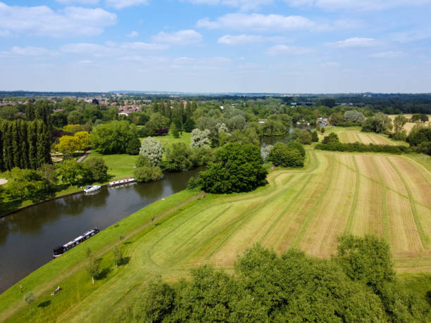 istock River Thames at Abingdon, Oxfordshire. 1325270608