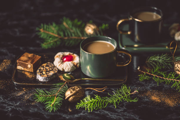 weihnachtliche süßigkeiten - tea sausage stock-fotos und bilder
