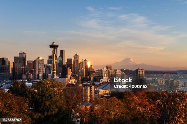 Sunset Stock Photo - Download Image Now - Seattle, Autumn, Pacific Northwest