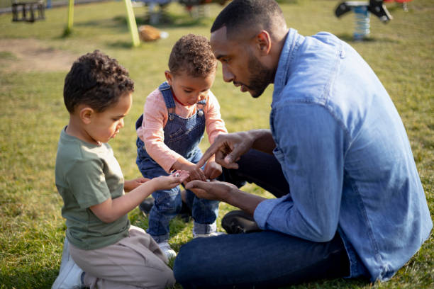 istock Flower Picking in the Park 1325373695