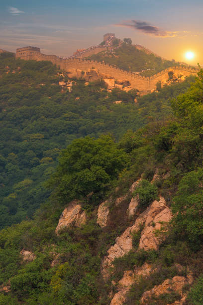 istock View of the great Chinese wall 1325374971