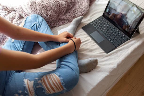 istock Rubber Band To Prevent Anxiety 1325397323