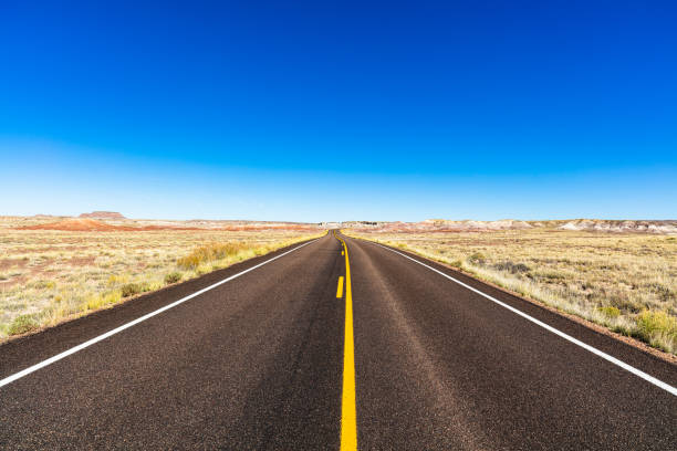 istock Arizona desert highway 1325458098