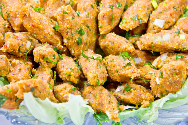 istock Turkish Mercimekli kofte made with bulgur and lentil 1325476120