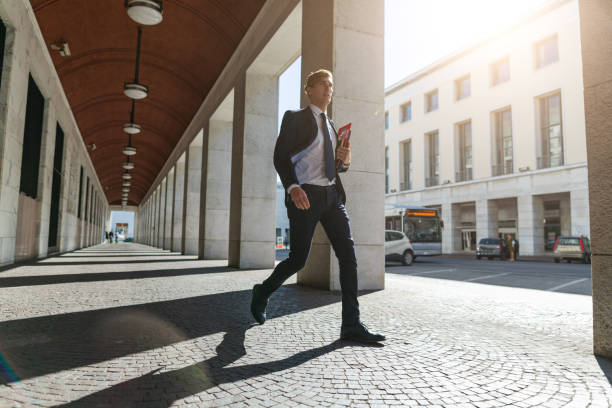 istock Business man portraits: elegance and confidence 1325578118