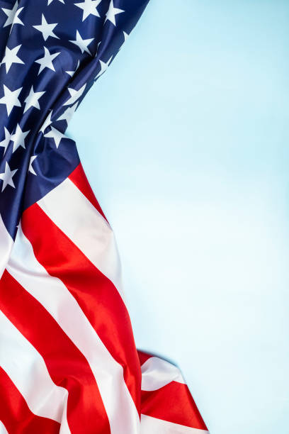 bandeira americana de tecido com espaço de cópia para texto - american flag flag american culture star shape - fotografias e filmes do acervo
