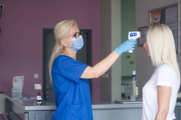 istock Check body temperature for covid-19 1325637971