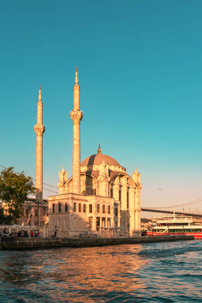 istock Ortakoy mosque, Istanbul, Turkey 1325679802