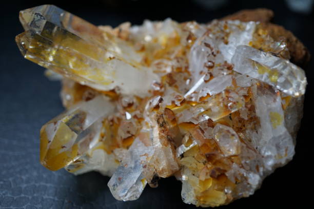 istock Extreme close up raw quartz crystal cluster. Large quartz crystal cluster close up. 1325682597