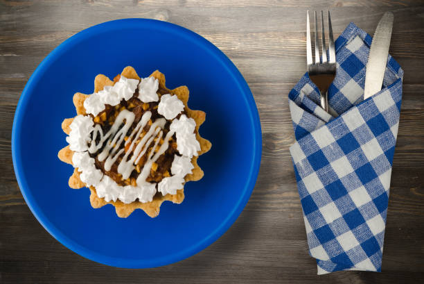 istock cake on a wooden background 1325691182