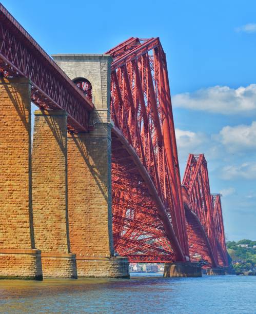 Forth Bridge Forth Bridge, Scotland edinburgh scotland photos stock pictures, royalty-free photos & images