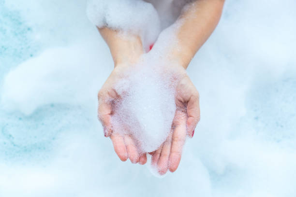 istock Hands in hot tub 1325730300