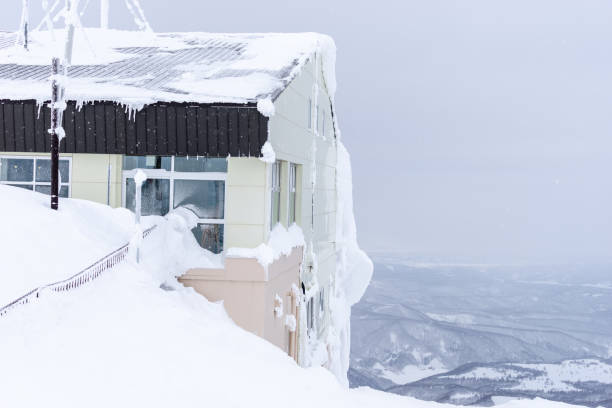istock Hakkoda Ropeway Station on Hakkoda Mountain in Winter 1325739598