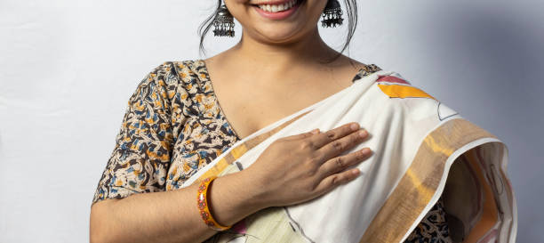 istock Beautiful Indian woman in saree 1325752894