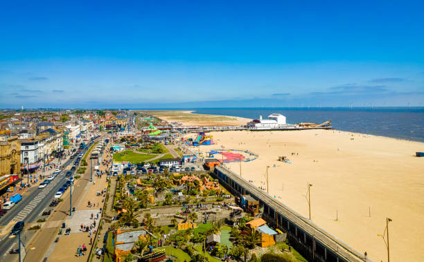 the aerial view of great yarmouth, a resort town on the east coast of england, in sunny summer day - great yarmouth england norfolk river imagens e fotografias de stock